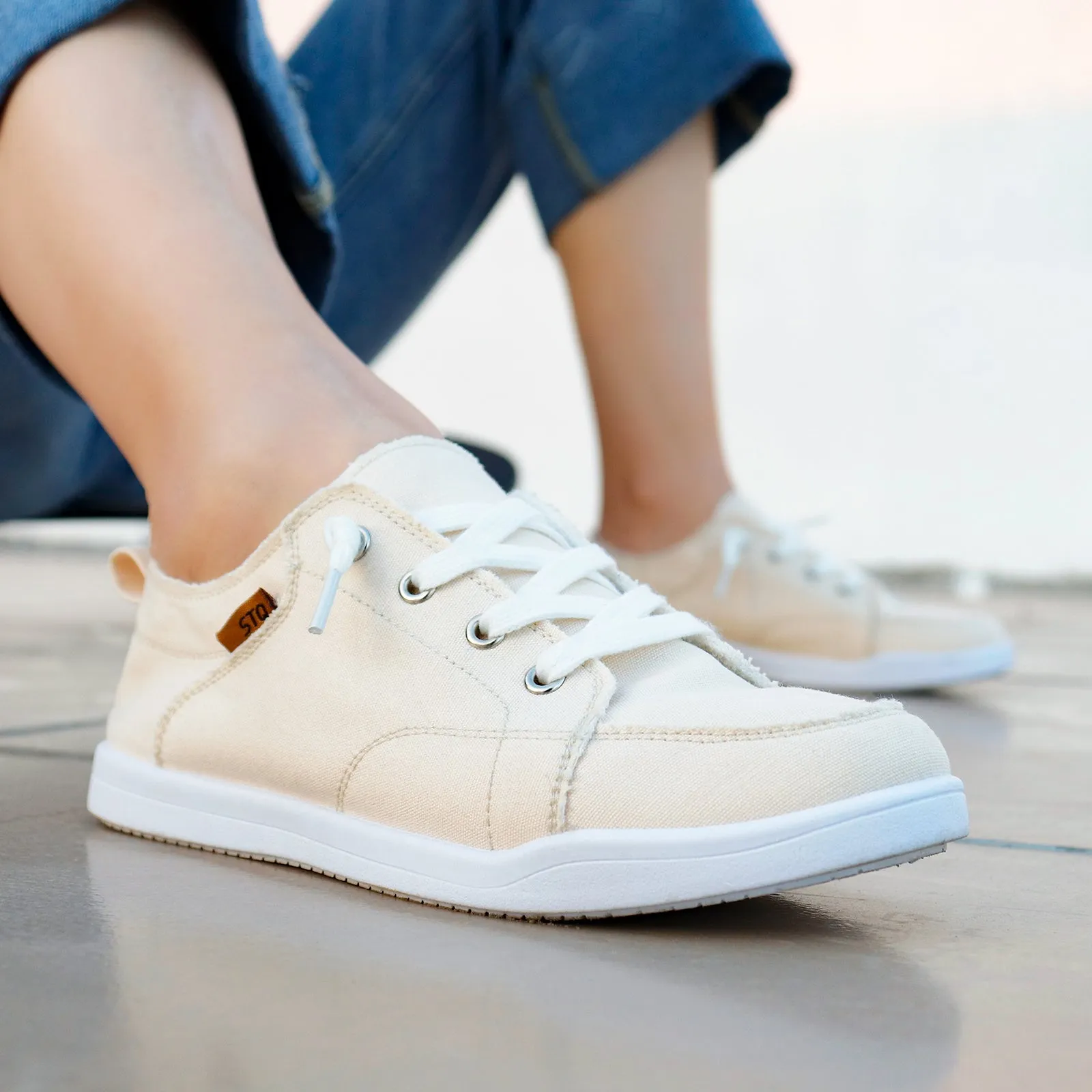 STQ Slip on Sneakers for Women Casual Canvas Shoes Machine Washable